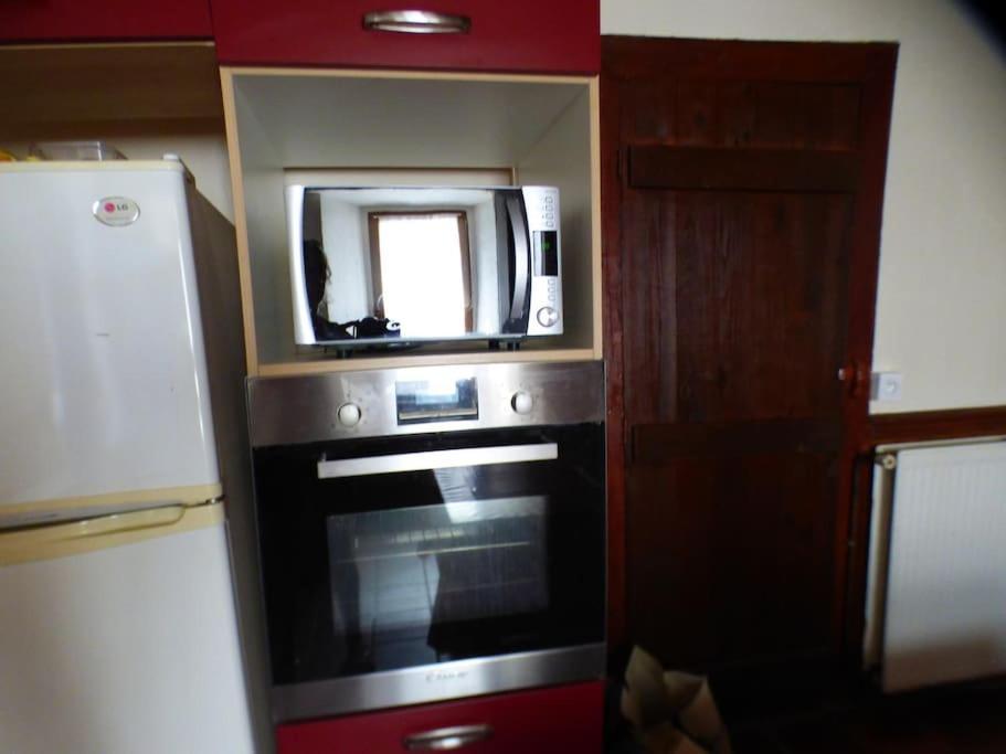 Maison Familiale Pour 8 Saint-Aventin Esterno foto