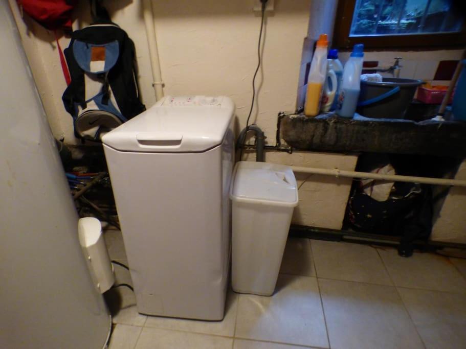 Maison Familiale Pour 8 Saint-Aventin Esterno foto